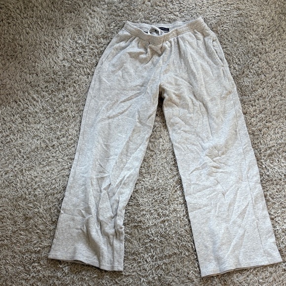 Brandy Melville Gray Straight Leg Pants - Picture 1 of 3